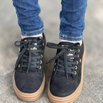 gid://shopify/MediaImage/24692323123294