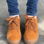 gid://shopify/MediaImage/24692323254366