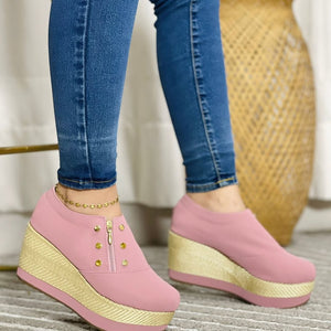 gid://shopify/MediaImage/24692162658398