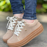 gid://shopify/MediaImage/24732300542046